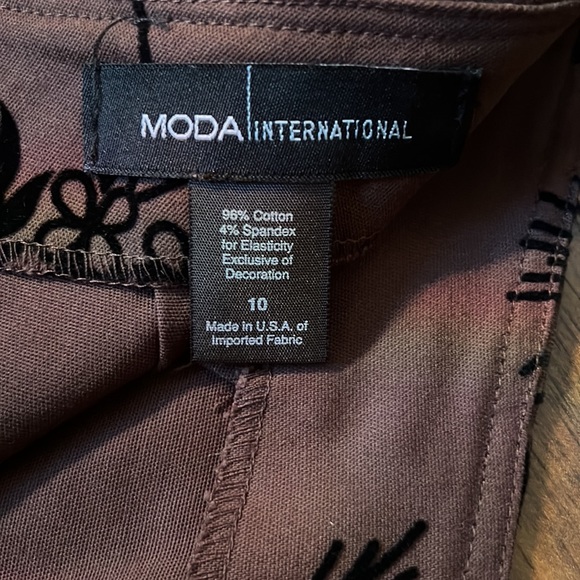 Moda Mini Skirt - Picture 5 of 5